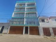 VENTA – Amplio departamento en 5° piso con vista al mar...