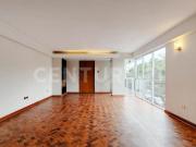 Venta amplio departamento Miraflores