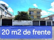 VENTA AMPLIO LOTE UBICADO EN LA ANDALUCIA, CON 4...