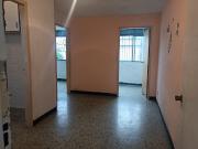 Venta Apart Av Roosvelt con estacionamiento