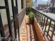 VENTA LOCAL CON APARTAESTUDIO CASTILLA GANGA!