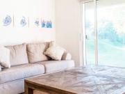 Venta apartamento 2 dormitorios con gran jard?n en...