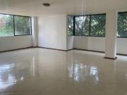 Venta Apartamento amplio cerca a clínica Poblado