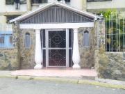 Venta. Apartamento. Caricuao. Caracas 157217ZH