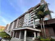 VENTA APARTAMENTO DE 126mts EN URB ESCAMPADERO