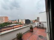 Venta AMPLIO apartamento Duplex Laureles Medellín 264,39...