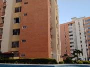 VENTA APARTAMENTO EN CONJUNTO RESD. DORAL COUNTRY 22 33