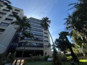 Venta apartamento en Country Club 415 mts 4 puestos