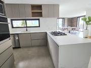 Venta Apartamento Envigado, amplios espacios a excelente...