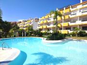 VENTA APARTAMENTO TIPO BAJO CALANOVA CON DOS TERRAZAS,...