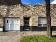 VENTA/ APTA CREDITO Casa 3 dormitorios, cochera y patio,...