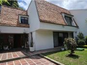 VENTA ARRIENDO CASA 606m2 TERRENO 787m2 SANTA ANA