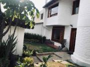 VENTA BELLA CASA URBANIZACION CERRADA, LIMITA CON...