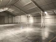 VENTA BODEGA EN EXCELENTE UBICACION Y TAMAÑO. FRENTE A...