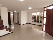 VENTA CASA 140 M2 CONJUNTO ZONA NORTE ARMENIA....