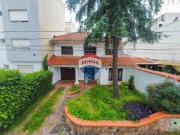 VENTA CASA 180M2 5 DORM. B° CIUDAD DE NIEVA