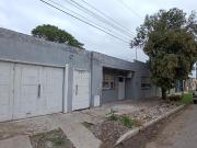 Venta Casa 200m2, 2 dormitorios. Pezzi San Nicolas