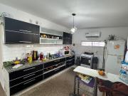Venta casa 2 dor mas dpto barrio Hogar 1