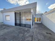 VENTA CASA 2 DORM C/COCHERA, SAN NICOLAS