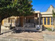 VENTA CASA 2 DORM + DEPTO en Bº AYACUCHO