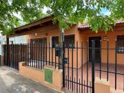 Venta casa 2 dorm patio Amp. Residencial América