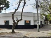 VENTA casa 2 dorm. patio y terraza Uruguay al 1800,...