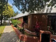 VENTA CASA 2 DORMIT CON GALPÓN B° MÁRQUEZ. CORDOBA