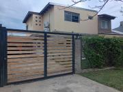 VENTA CASA 2 DORMITORIO CON COCHERA FUNES