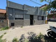 VENTA – Casa 2 dormitorios al frente, Saavedra al 600 –...