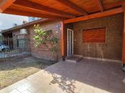 VENTA CASA 2 DORMITORIOS B° SANTA GENOVEVA, NEUQUÉN