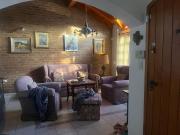 VENTA CASA 2 DORMITORIOS CON COCHERA