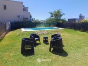 VENTA Casa 2 Dormitorios con jardín y pileta Tierra de...