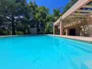 Venta Casa 2 Dormitorios con Piscina y Gran Parque en...