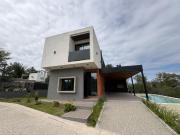 VENTA CASA 2 DORMITORIOS EN HOUSING VILLA DEL LAGO...