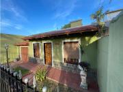 VENTA CASA 2 DORMITORIOS ZONA PARROQUIA SANTA LUCIA