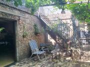 VENTA CASA 2 FAMILIAS + GALPON AL FRENTE