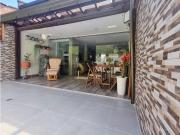 Venta casa 2 niveles en Envigado Loma del Esmeraldal en...