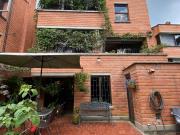 Venta Casa 2 Niveles, Ubicada en El Poblado Parte Alta