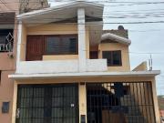 Venta Casa 2 Pisos Asoc De Vivienda Brisas De Surco...
