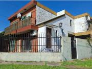 Venta Casa 2 Plantas 4 amb Jardín Piscina Tesei