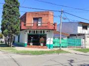 VENTA CASA 3 AMB BELLA VISTA + LOCALES +DPTO 2 AMB