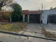 VENTA CASA 3 AMB COCHERA PATIO VILLA DOMINICO