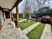 Venta Casa 3 amb con Jardin en Del Viso Con Cochera