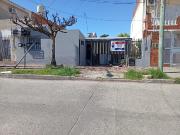 VENTA CASA 3 AMB LA FERRERE + DEP 2 AMB CON PATIO