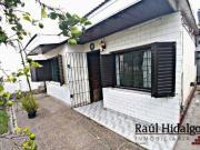 Venta casa 3 Ambientes a reciclar