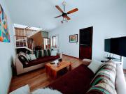 Venta casa 3 ambientes cochera