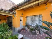 VENTA CASA 3 AMBIENTES CON COCHERA BERNAL OESTE