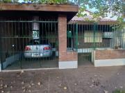 VENTA CASA 3 AMBIENTES CON JARDIN TEMPERLEY ESTE