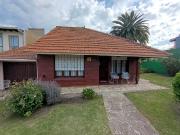 Venta Casa 3 ambientes con Parque en San Jacinto