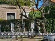 VENTA CASA 3 AMBIENTES CON PATIO Y COCHERA QUILMES